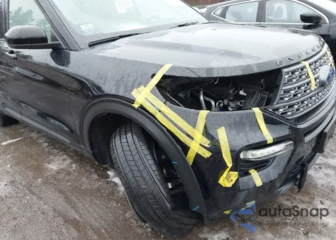 2022 Ford Explorer Xlt z USA, uszkodzony, nr VIN 1FMSK8DH4NGC11746